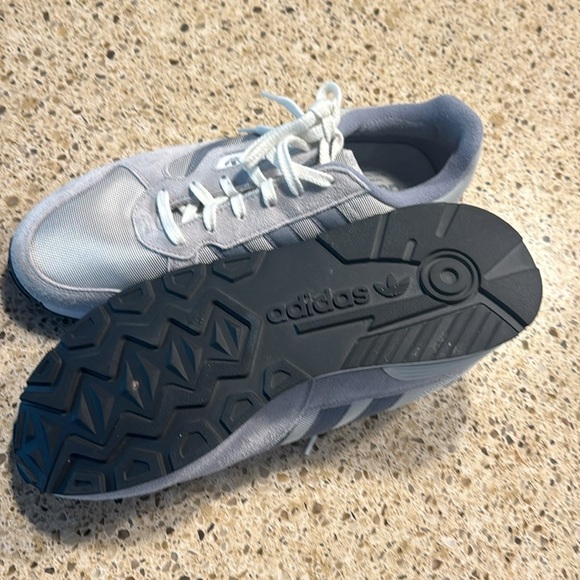 Adidas Treziod Grey/Grey Sneaker Men's 10 SOLD OUT - Picture 2 of 6